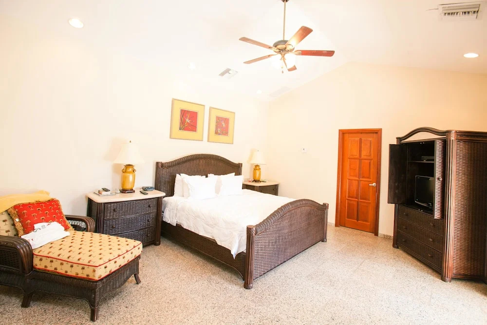 Lawson Rock Parrotfish 303 - фото 4