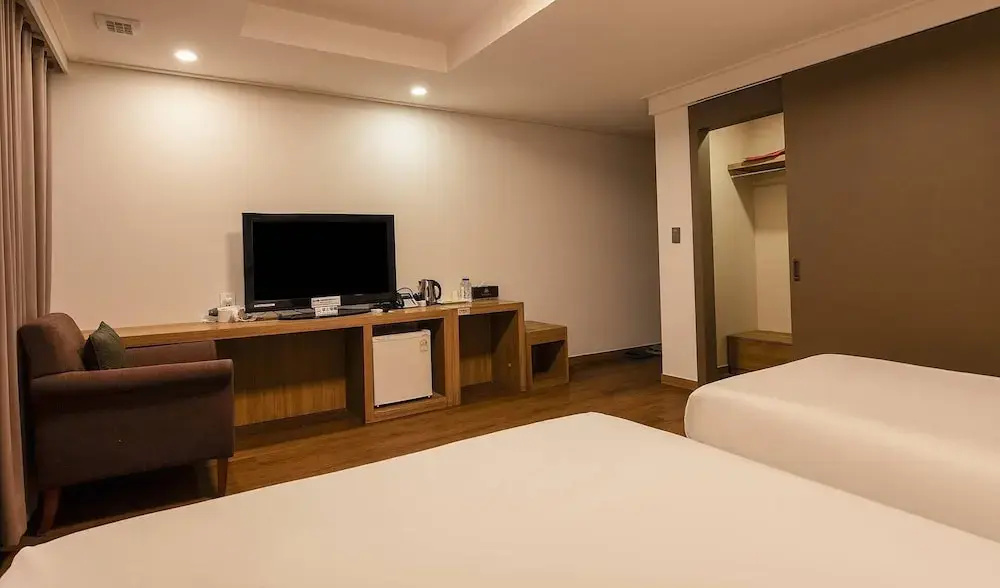 Korea Tourist Hotel - Chambres