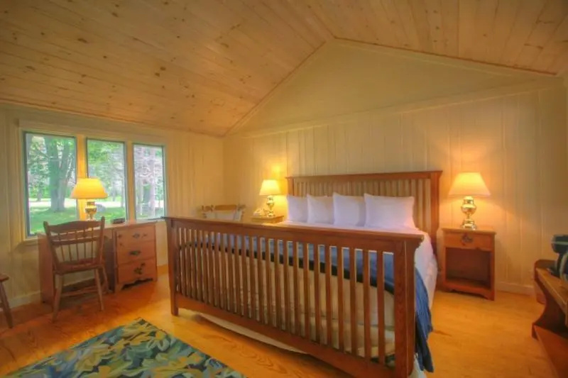 Spruce Point Inn - Chambres