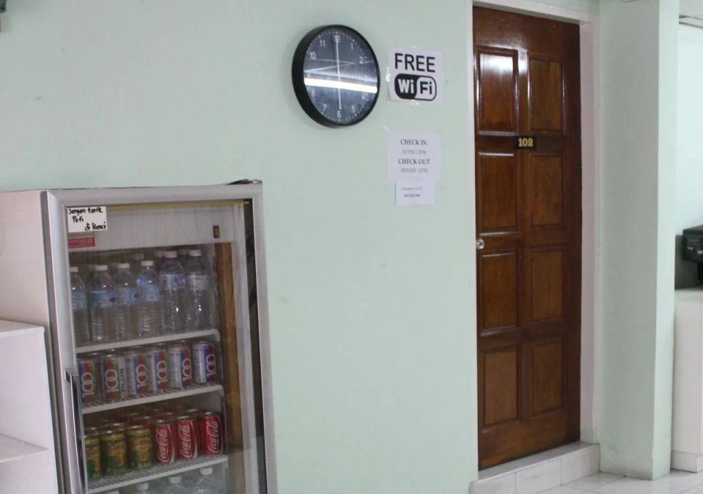 Lobby & Reception