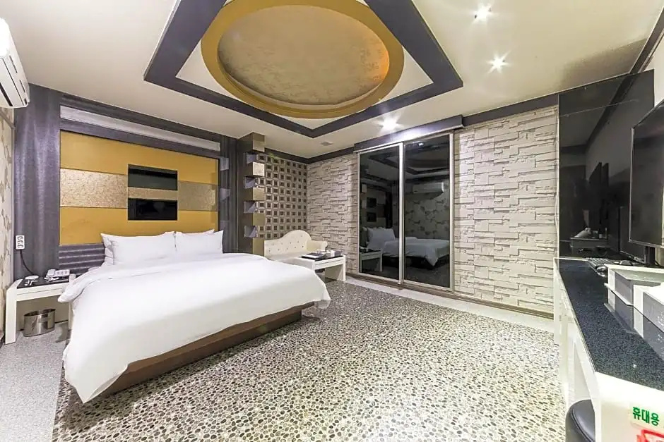 Hotel Millennium - Chambres