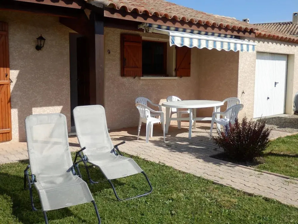 Charming Villa in Saint-genies
