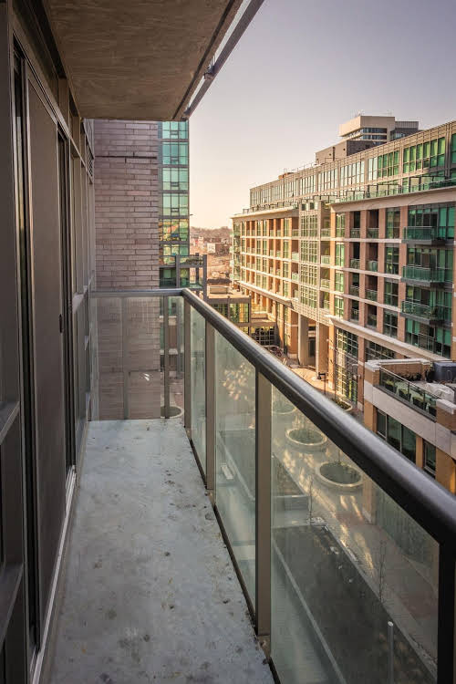 Balcony & Terrace