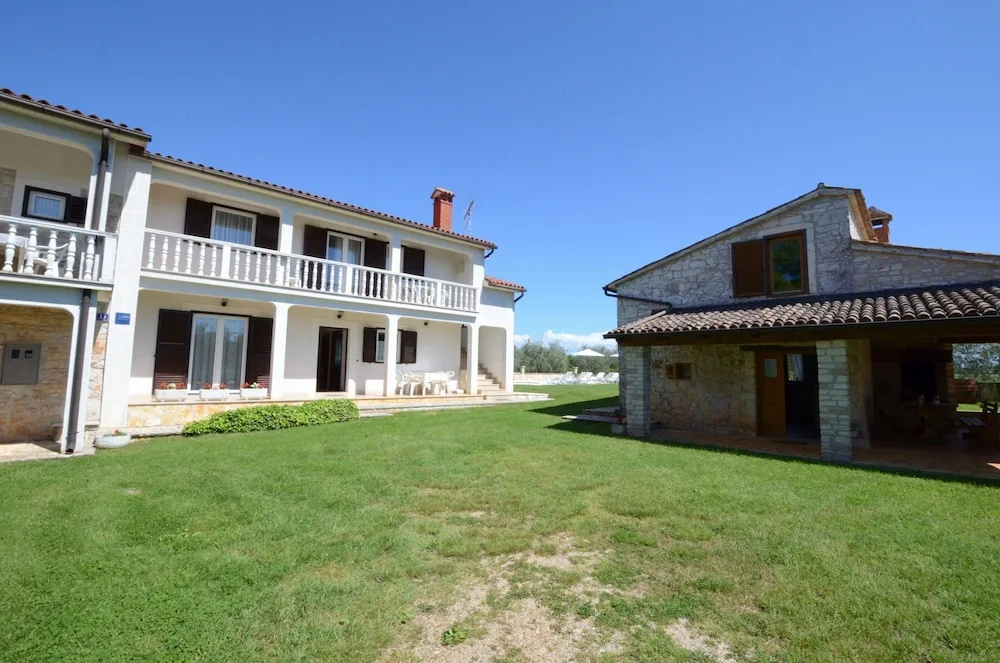 Apartments Mariano