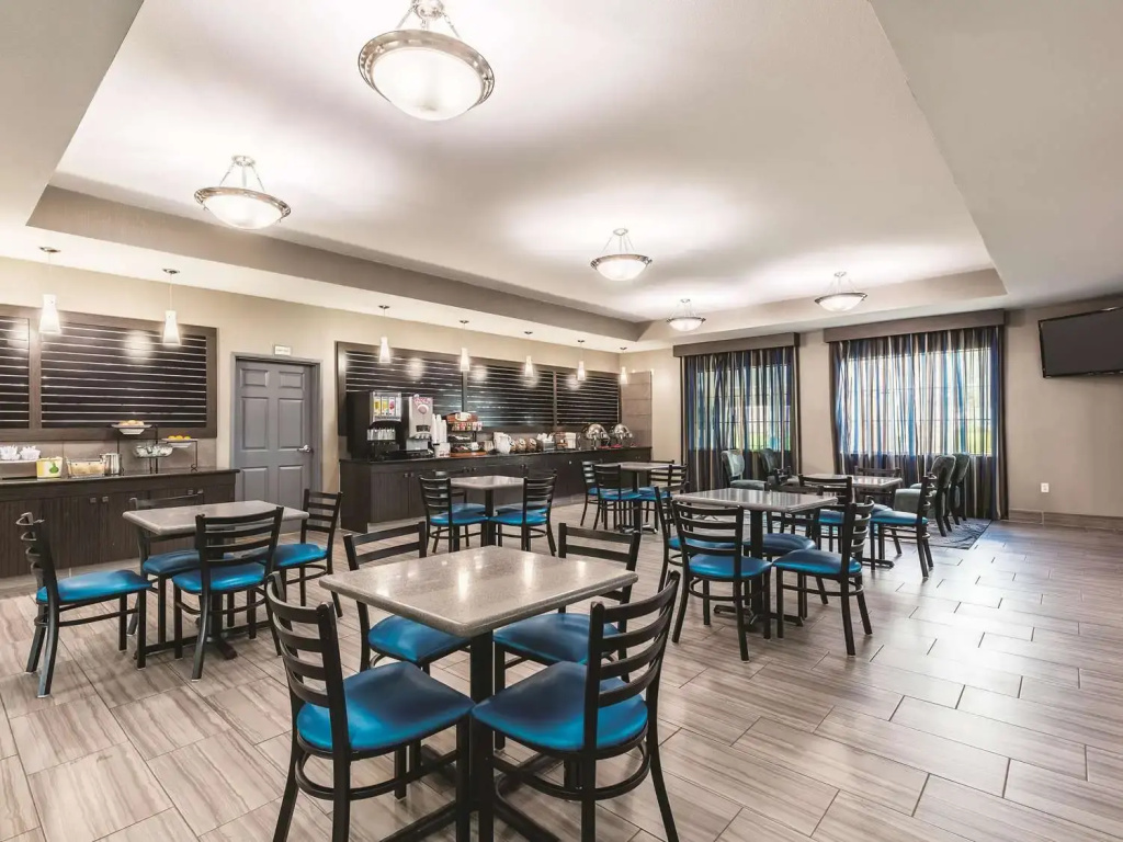 Platinum Inn & Suites Webster - Général