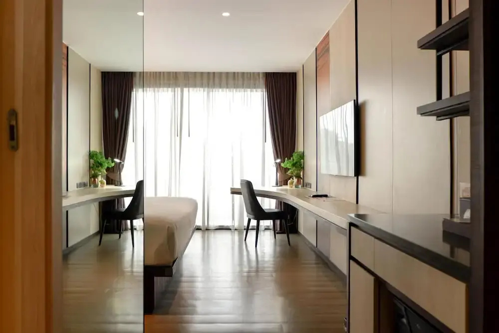 Superior Double room with balcony (full double bed)