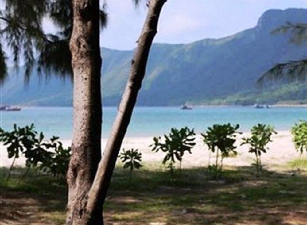 Beach & Waterfront