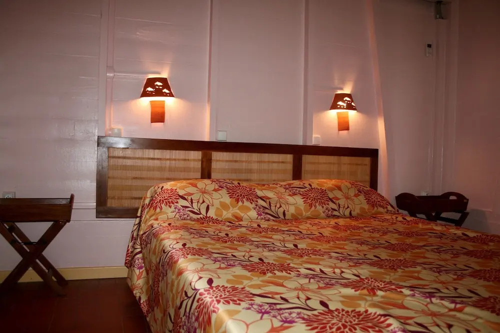 Standard Double Bungalow (full double bed)