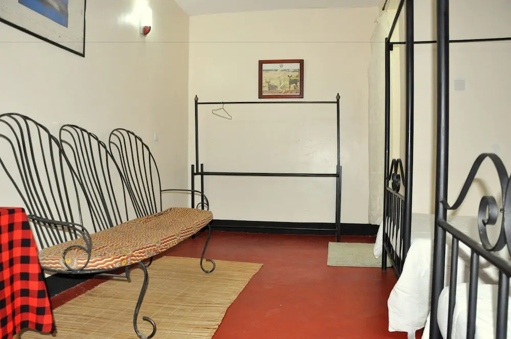 Economy room