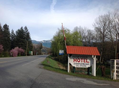 Pathfinder Camp Resorts  Agassiz