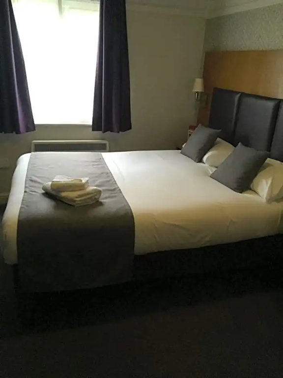 De Trafford Hotel By Greene King Inns - Chambres