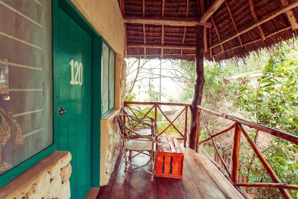 Balcony & Terrace