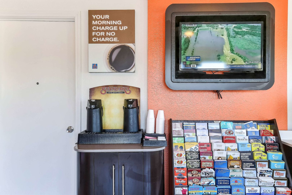 Motel 6 Oakland, CA - Embarcadero: фото 2