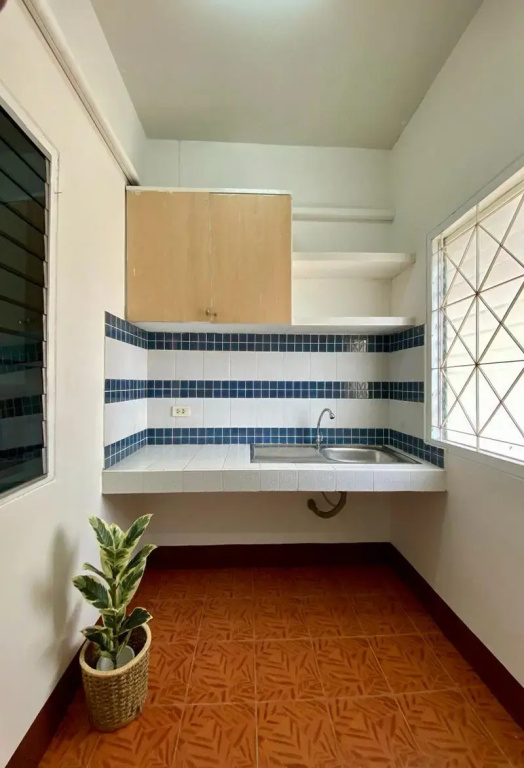 Standard Triple room with balcony