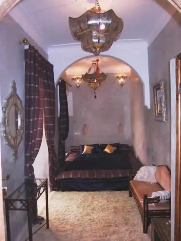 Comfort room