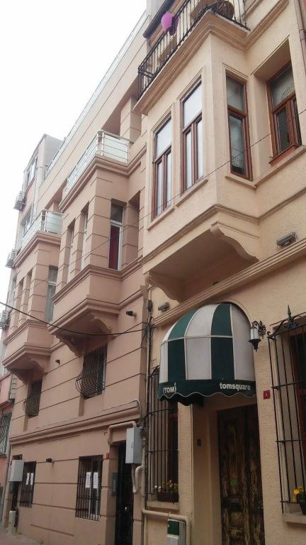 Tom Square Boutique Hotel — фото