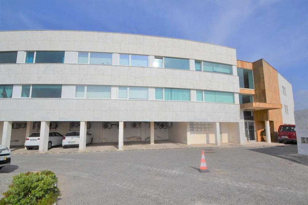 Sun - T1 With Balcony