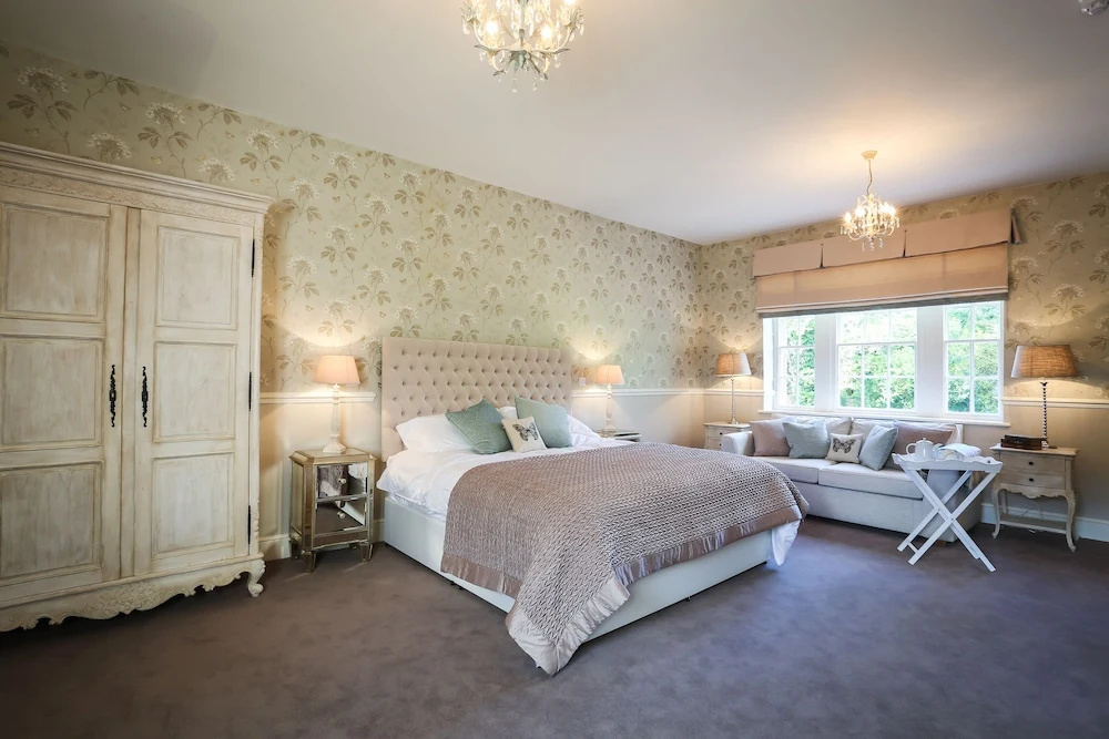 Luxury room