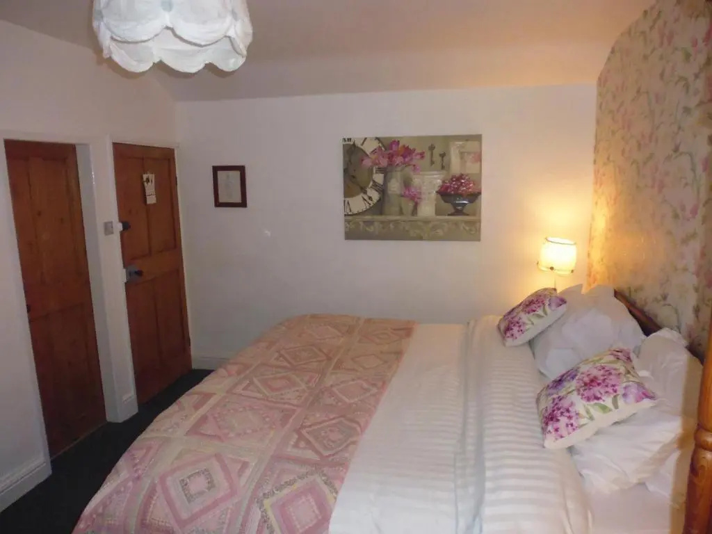 Standard Double room full double bed