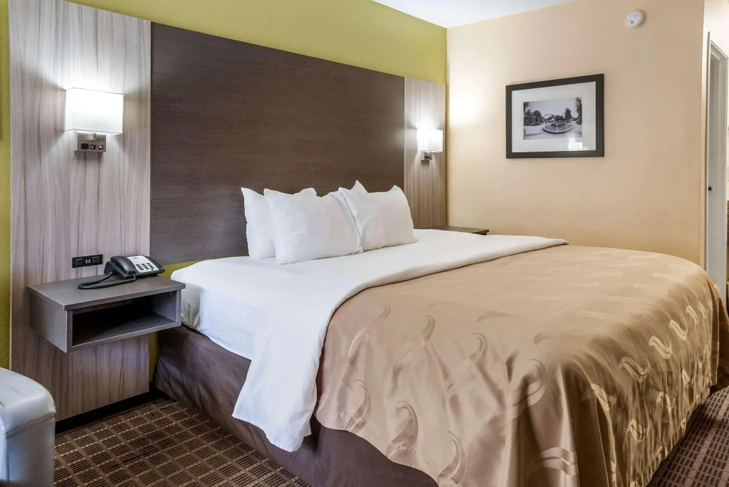Quality Inn Greer - Greenville — 4