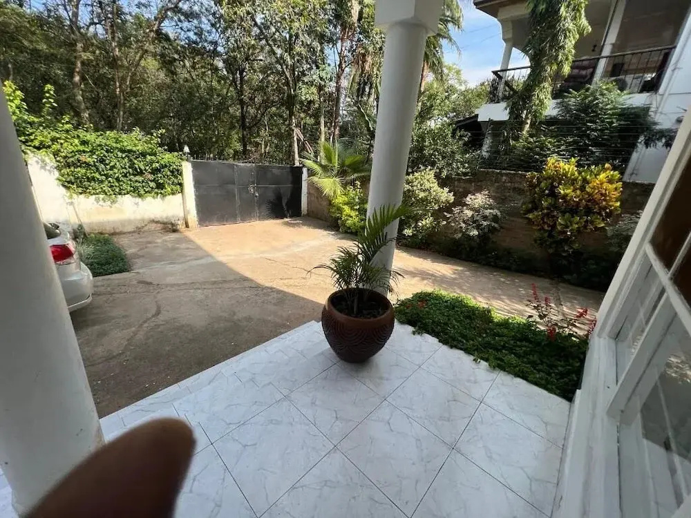 El Tesa Court Gardens Milimani