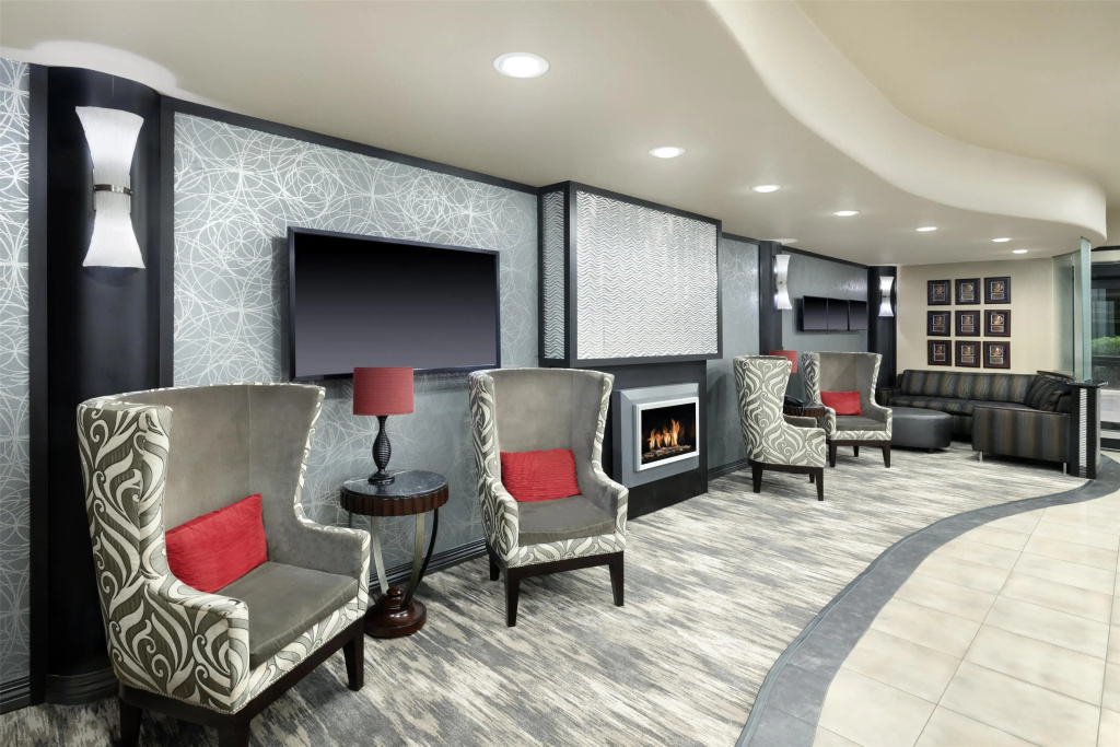 Best Western Premier Crown Chase Inn & Suites - Général