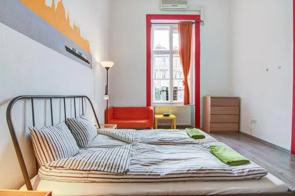 Standard Double room (full double bed)