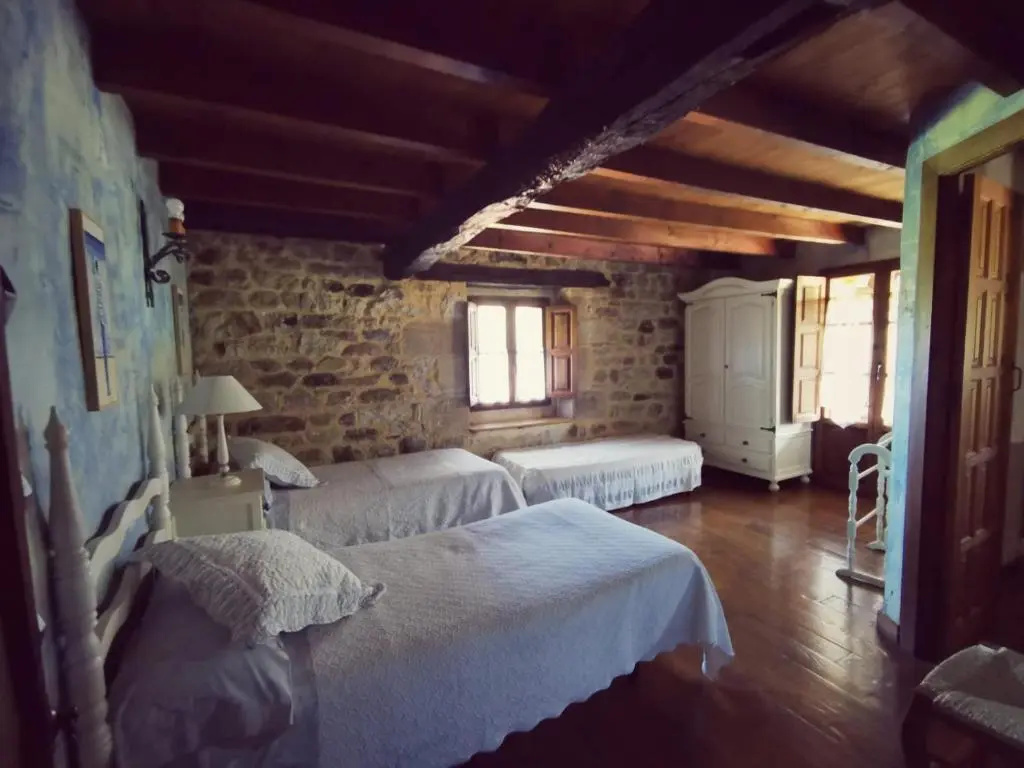 El Espesedo de Cabárceno, Casa rural - Chambres