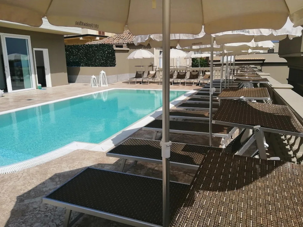 Hotel photo 14