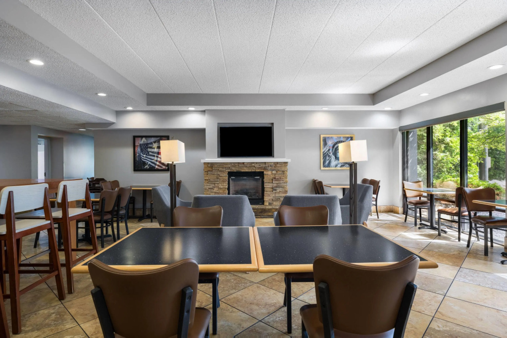 AmericInn by Wyndham Madison West - Général