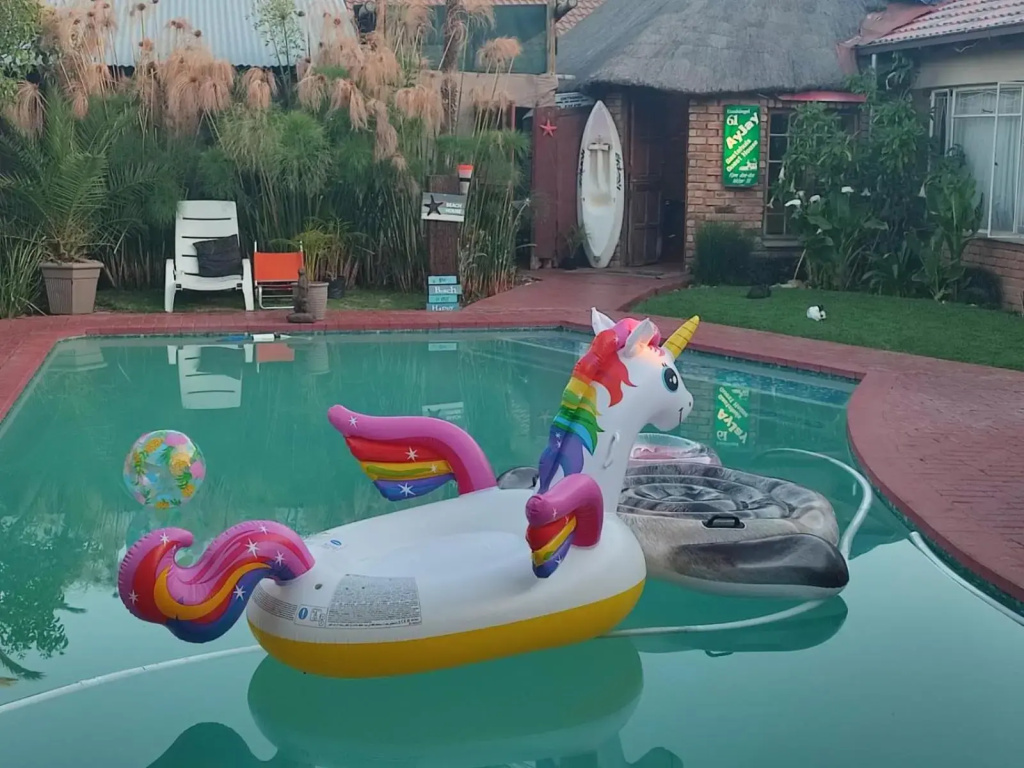 Ay Jay's Guesthouse