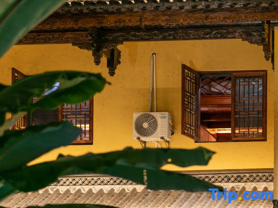 Penglai Heyuan Inn (Pu'er Tea Town Branch)