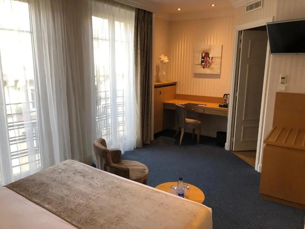 Maison Lutetia R - Chambres