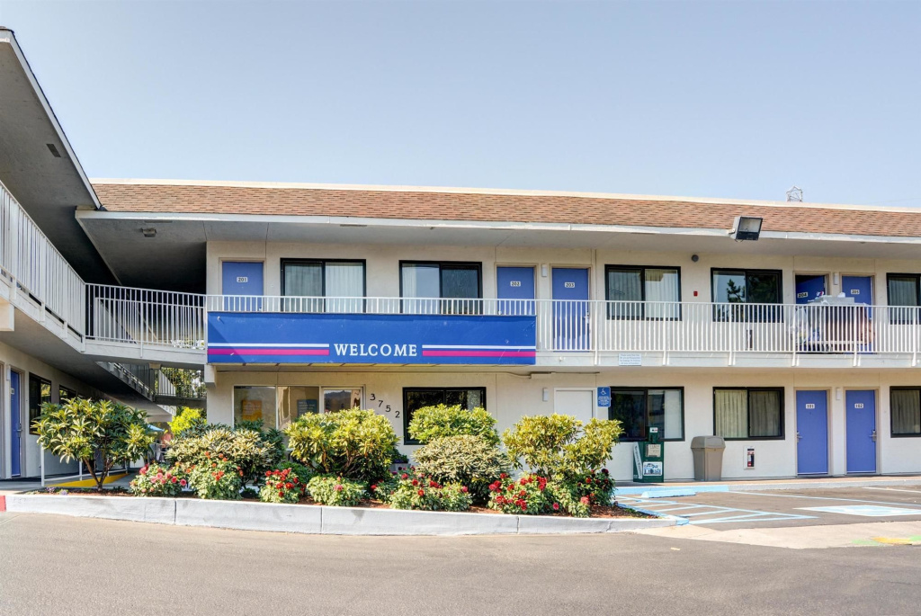 Motel 6 Springfield, OR - Eugene North