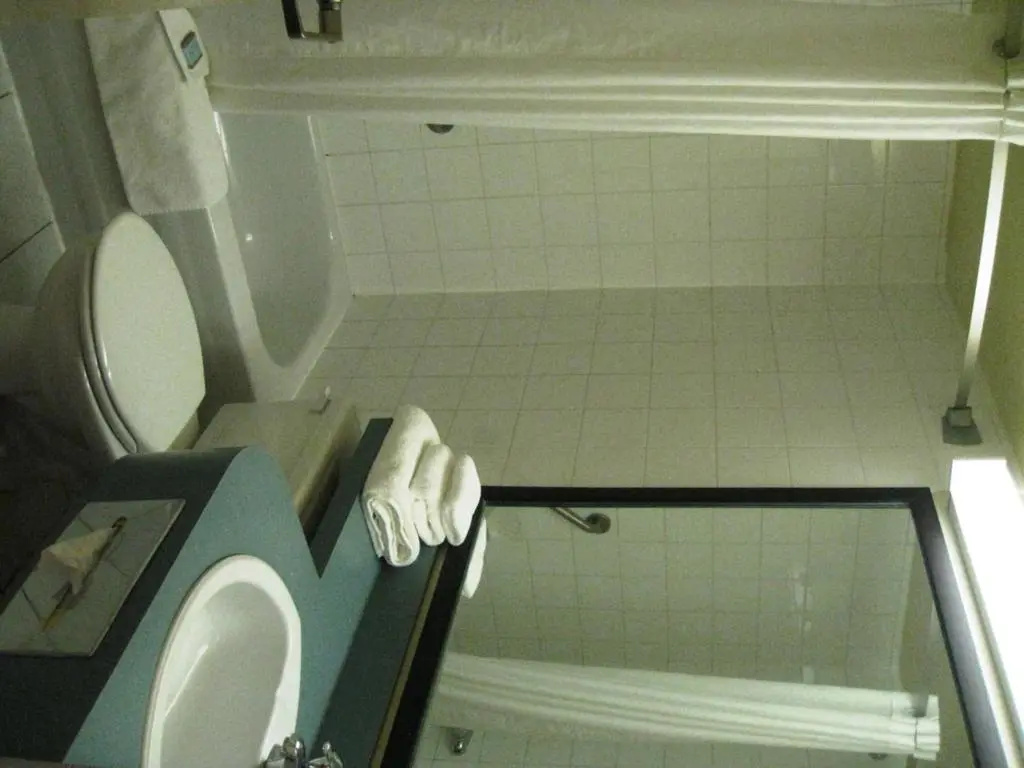 Double room (full double bed)