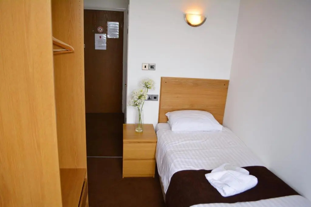 Four Saints Brig Y Don Hotel - Chambres