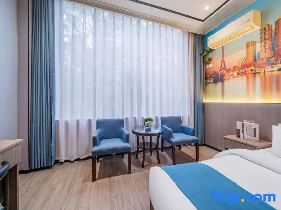 Premier room