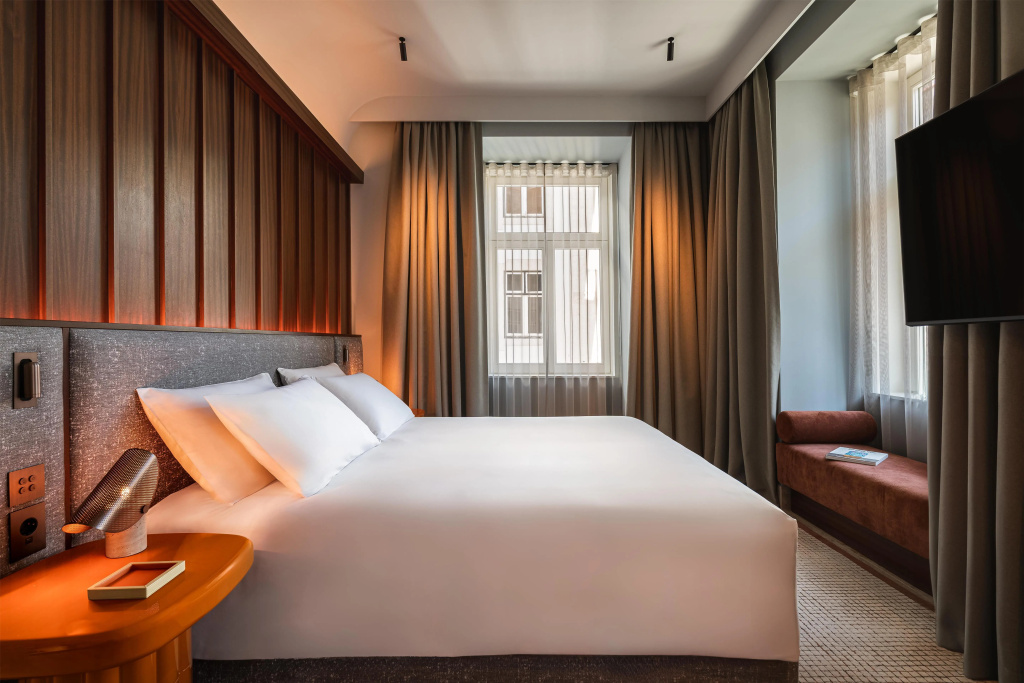 Premium room