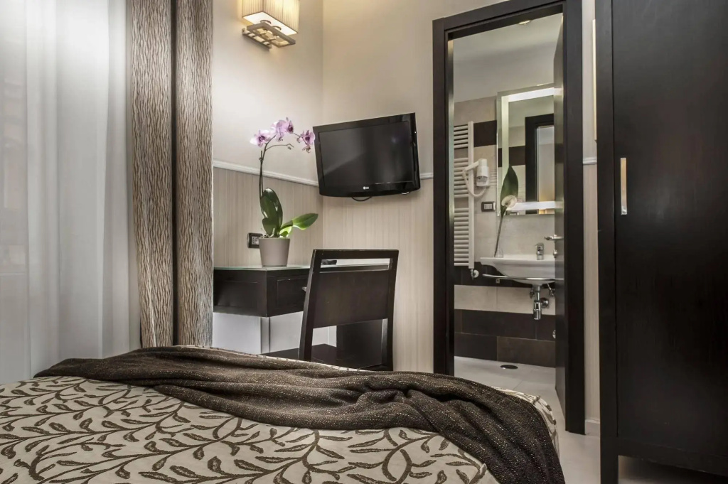 Hotel photo 43