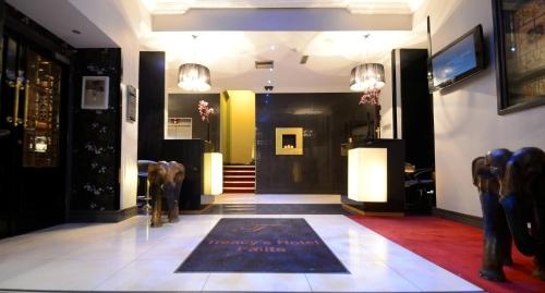 Slaney Suites