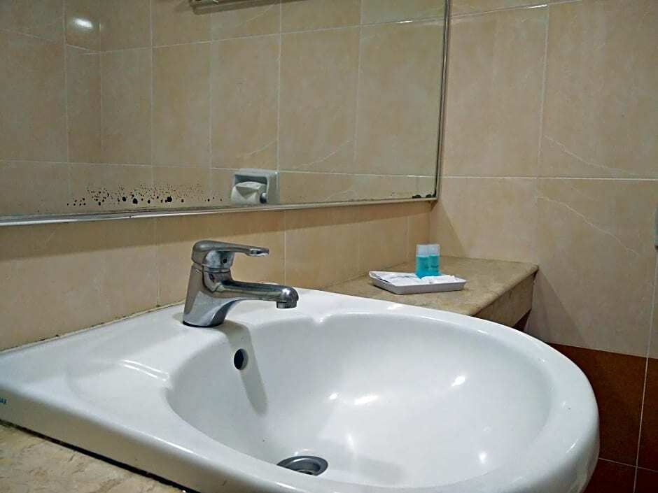 Bintang Warisan Hotel