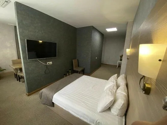 觀景標準雙人房，配有雙人床