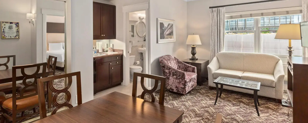 2 Bedrooms Standard Double room (full double bed)