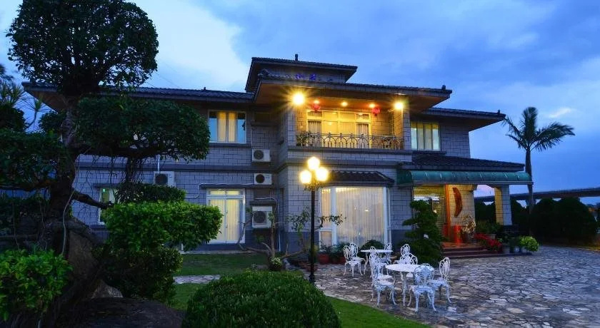 Yunju Hotspring Villa