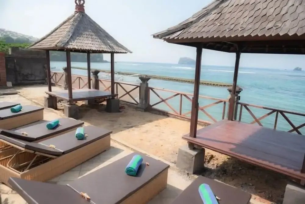 The Ariras Resort