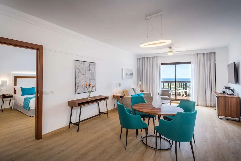 Junior Suite with balcony
