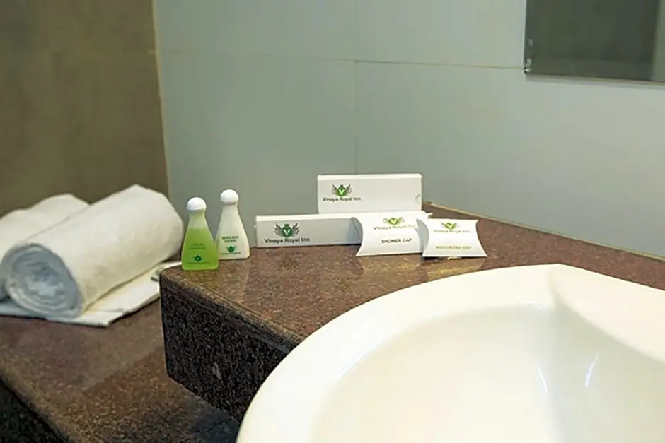 Vinaya Royal Inn - Chambres