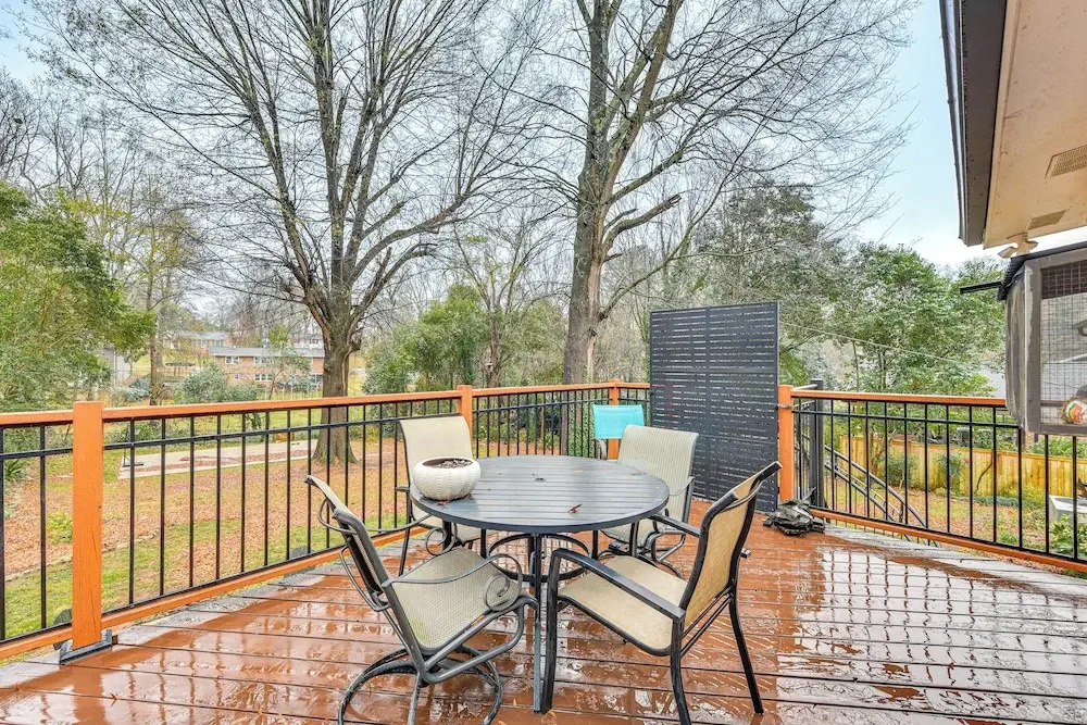 Dog-friendly Yard, 5 Mi to Uptown: Charlotte Home
