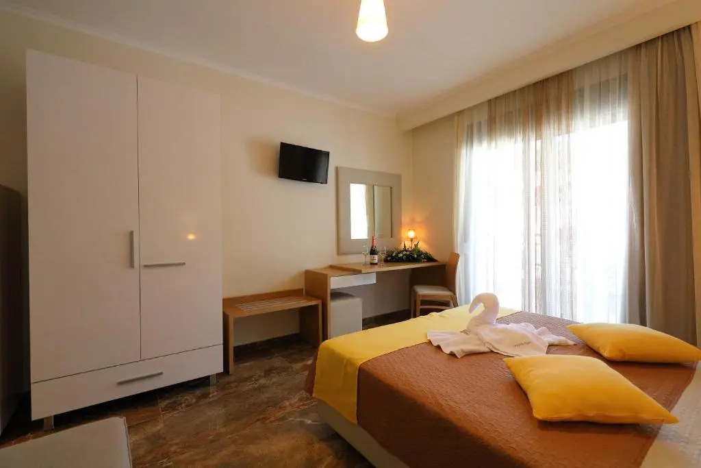 Artemis Plaza - Chambres