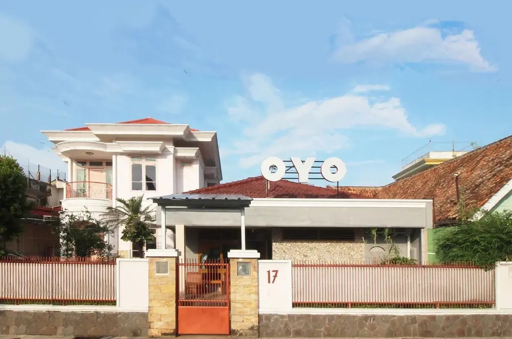 OYO 2593 Mawar Homestay